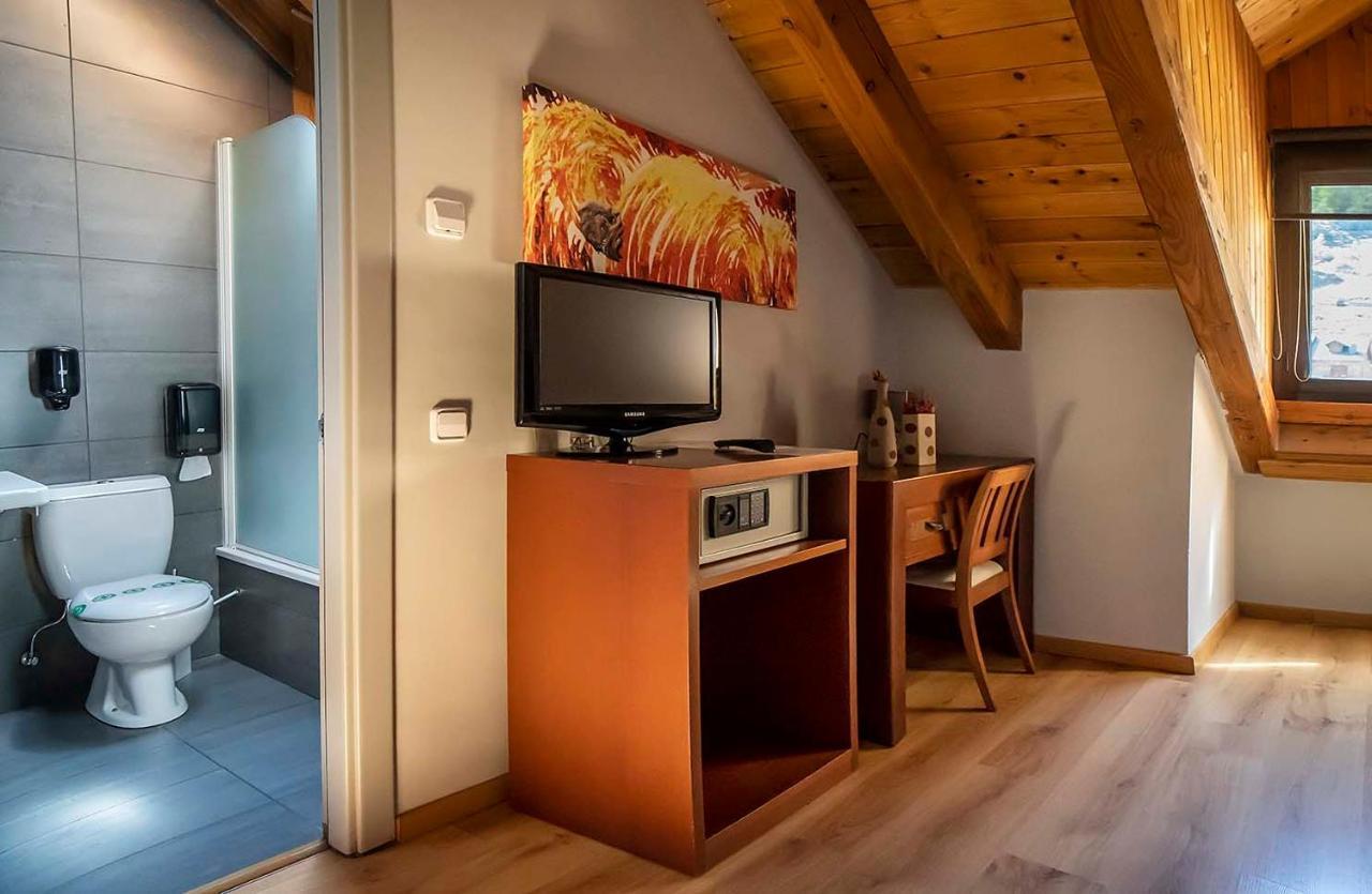 Roca Blanca Otel Espot Dış mekan fotoğraf